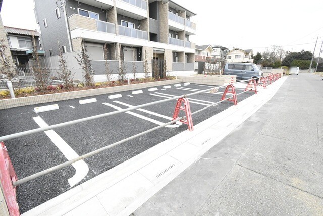 ��ʌ��������܎s������[��P���ڂ̃A�p�[�g�̒��ԏ�