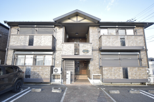 ��ʌ��������܎s����厚���V�n�̃A�p�[�g�̌����O��