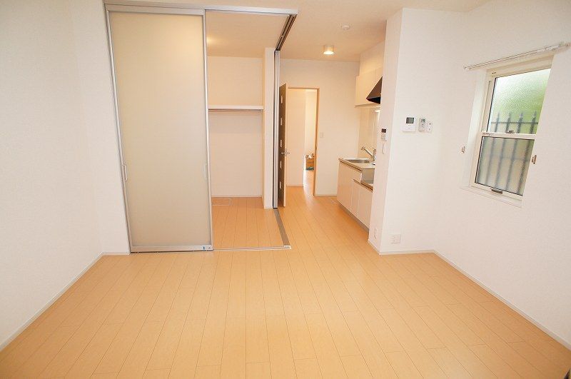 ��ʌ�����s�厚���s���̃A�p�[�g�̋��ԁE���r���O