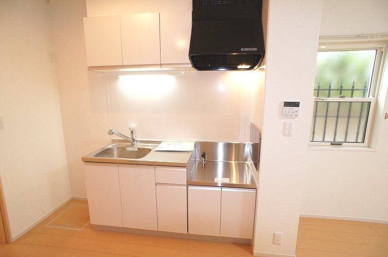 ��ʌ�����s�厚���s���̃A�p�[�g�̃L�b�`��