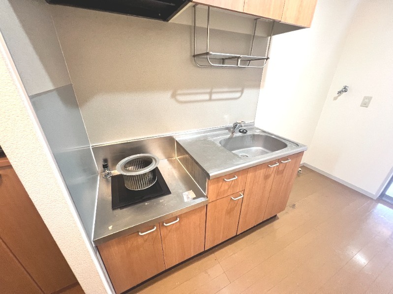 ��ʌ�����s�厚���s�̃A�p�[�g�̃L�b�`��