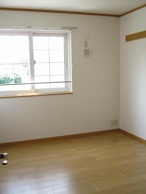 ��ʌ��k�����S�ɓޒ����h��P���ڂ̃A�p�[�g�̂��̑������E�X�y�[�X