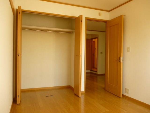 ��ʌ��k�����S�ɓޒ����h��P���ڂ̃A�p�[�g�̎��[