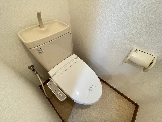 ��ʌ��������܎s��������Q���ڂ̃A�p�[�g�̃g�C��