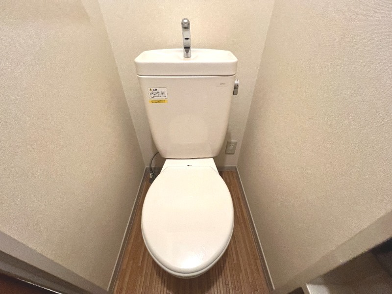 ��ʌ�����s�厚���s�̃A�p�[�g�̃g�C��