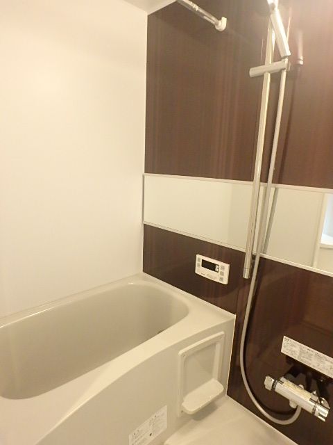 ��ʌ��������܎s����厚�w��̃A�p�[�g�̃o�X