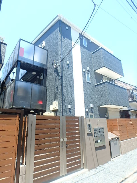 ��ʌ��������܎s����厚�w��2806-5�̃A�p�[�g�̌����O��