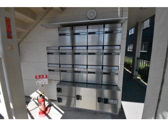 ��ʌ��������܎s�΋�厚��Ԗ؂̃A�p�[�g�̂��̑�