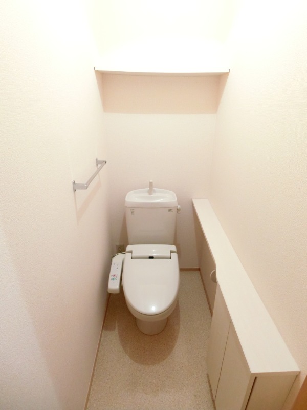 ��ʌ������s�V�h�R���ڂ̃A�p�[�g�̃g�C��