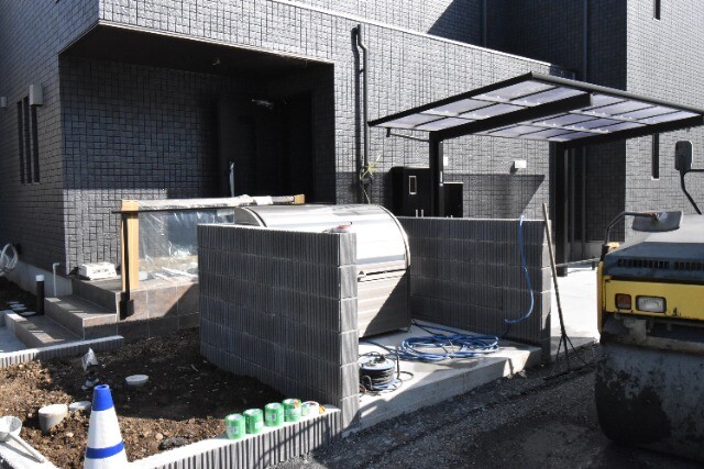 ��ʌ������s���R�P���ڂ̃A�p�[�g�̂��̑�