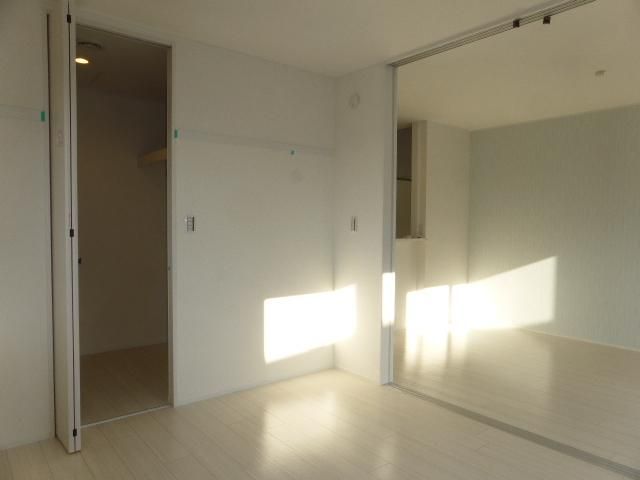 ��ʌ�����s�̉ƂP���ڂ̃A�p�[�g�̎��[