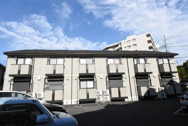 ��ʌ��������܎s�k����i���Q����1594-2�̃A�p�[�g�̌����O��