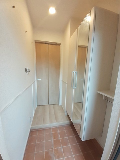 ��ʌ��@�c�s�n���Q���ڂ̃A�p�[�g�̌���