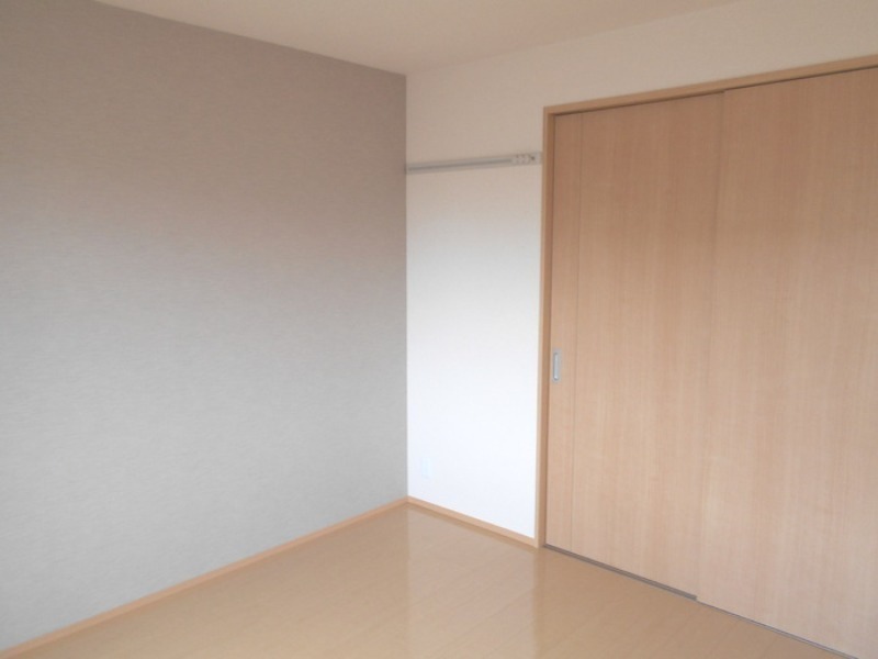 ��ʌ��z�J�s���C�N�^�E���U���ڂ̃A�p�[�g�̂��̑������E�X�y�[�X