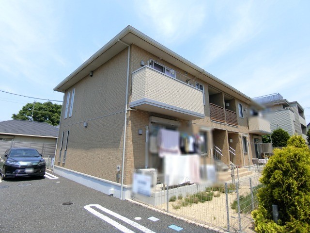 ��ʌ�����s�厚�ΐ_�̃A�p�[�g�̌����O��