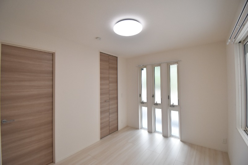 ��ʌ��������܎s��{��O���P���ڂ̃A�p�[�g�̂��̑������E�X�y�[�X