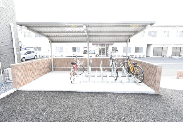 ��ʌ��@�c�s���m�؂P���ڂ̃A�p�[�g�̂��̑�