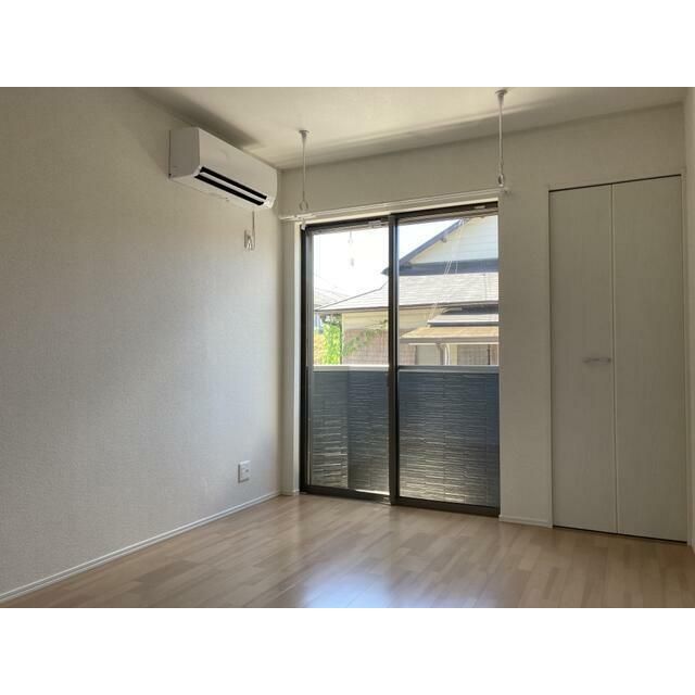 ��ʌ��������܎s�������a�c���Q���ڂ̃A�p�[�g�̋��ԁE���r���O