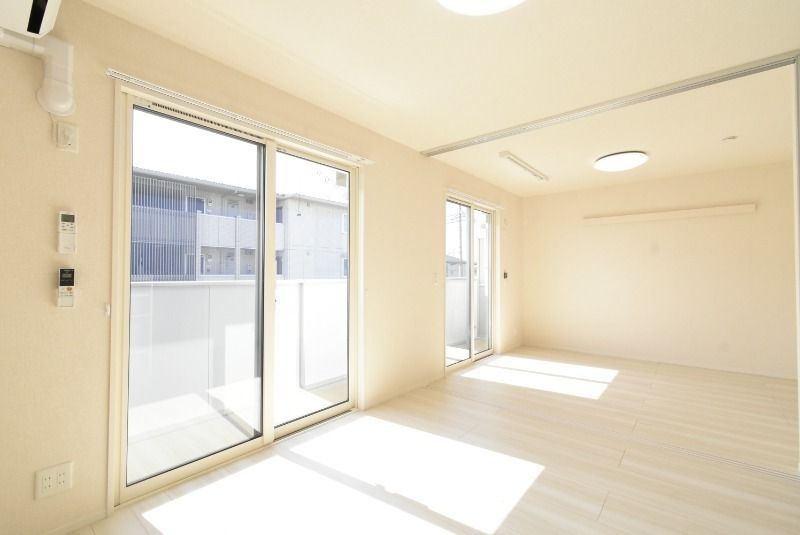 ��ʌ��������܎s�������a�c���P���ڂ̃A�p�[�g�̋��ԁE���r���O