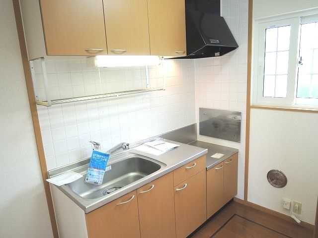 ��ʌ�����s�厚���~�J�̃A�p�[�g�̃L�b�`��