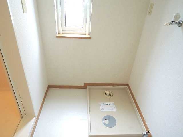 ��ʌ�����s�厚���~�J�̃A�p�[�g�̂��̑�