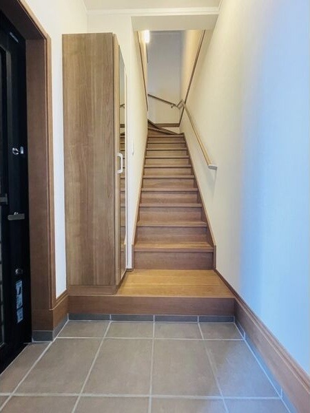 ��ʌ��������܎s�΋�厚���̃A�p�[�g�̌���