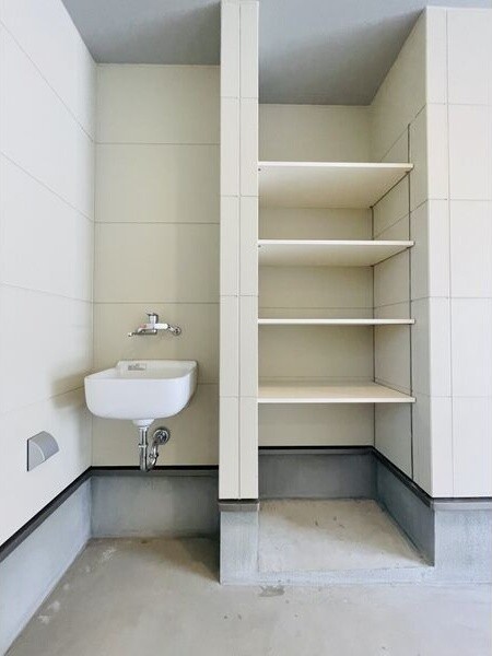 ��ʌ��������܎s�΋�厚���̃A�p�[�g�̂��̑�