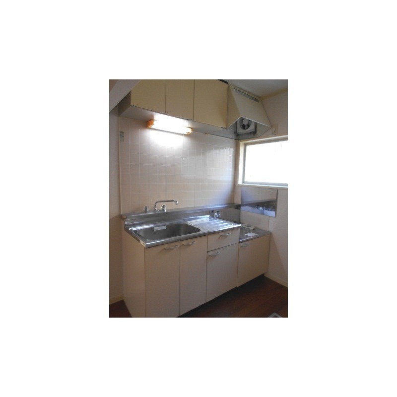 ��ʌ�����s�厚���s�̍��݂̃A�p�[�g�̃L�b�`��