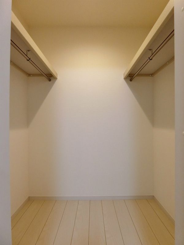 ��ʌ��������܎s��΋���̏o���̃A�p�[�g�̎��[