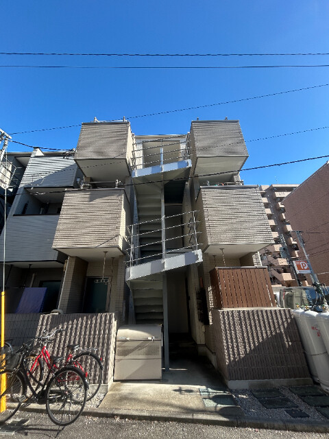 ��ʌ��������܎s��{��{���S����62-8�̃A�p�[�g�̌����O��