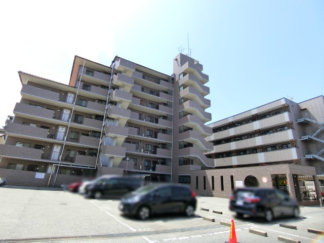 ��ʌ������s�����S����3-11�̃}���V�����̌����O��