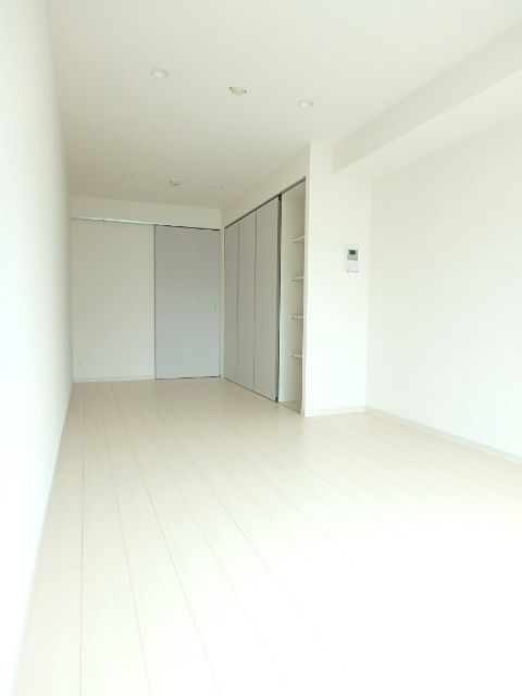 ��ʌ��������܎s�Y�a���؍�S���ڂ̃A�p�[�g�̋��ԁE���r���O