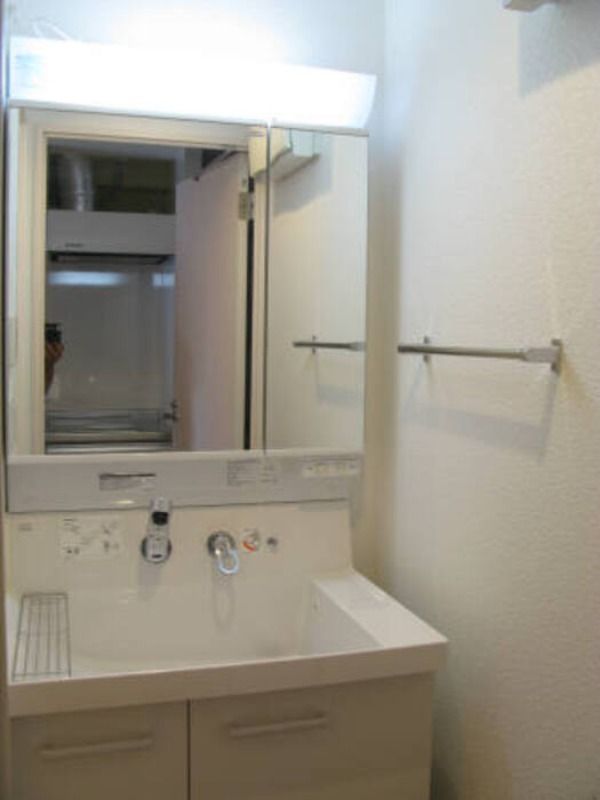 ��ʌ��t�����s���ǂQ���ڂ̃}���V�����̐��ʏ�