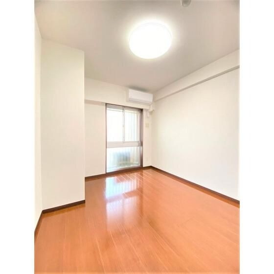 ��ʌ��z�J�s���C�N�^�E���W���ڂ̃}���V�����̂��̑�