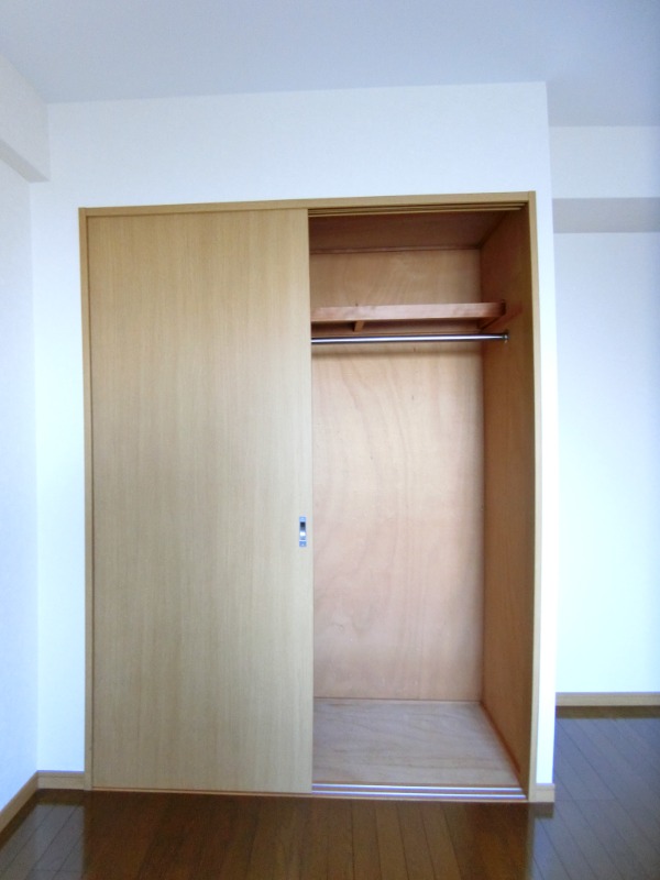 ��ʌ������s�����S���ڂ̃}���V�����̎��[