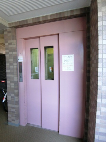 ��ʌ������s�����S���ڂ̃}���V�����̂��̑�