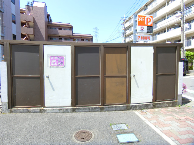 ��ʌ������s�����S���ڂ̃}���V�����̂��̑�