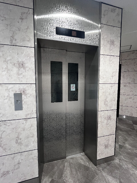 ��ʌ������s�V�����S���ڂ̃}���V�����̂��̑�