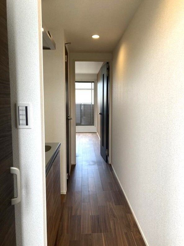 ��ʌ������s�������̃A�p�[�g�̌���