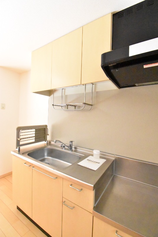 ��ʌ��z�J�s�ԎR���T���ڂ̃A�p�[�g�̃L�b�`��