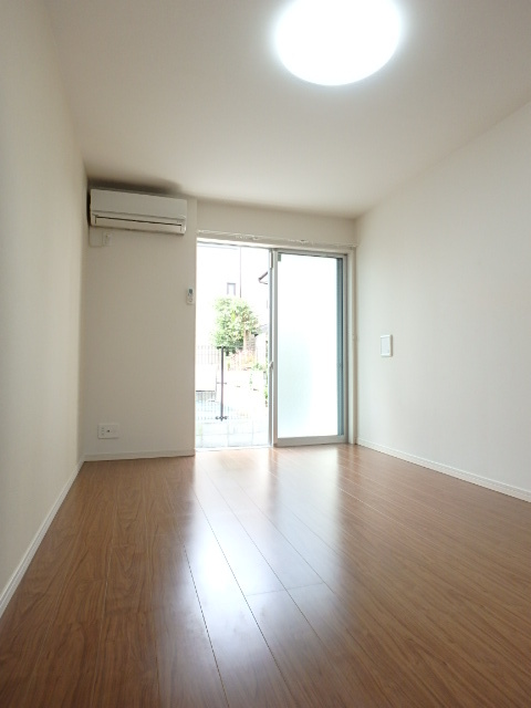 ��ʌ��������܎s��{��听���R���ڂ̃A�p�[�g�̋��ԁE���r���O