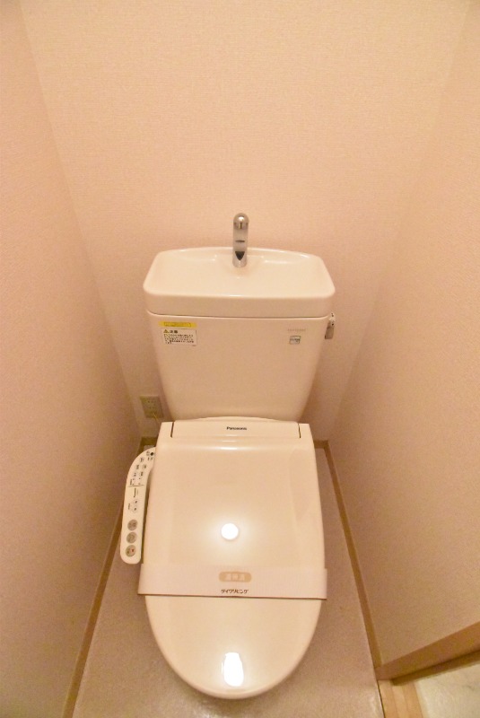 ��ʌ��z�J�s�ԎR���T���ڂ̃A�p�[�g�̃g�C��