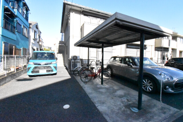 ��ʌ��z�J�s�ԎR���T���ڂ̃A�p�[�g�̂��̑�