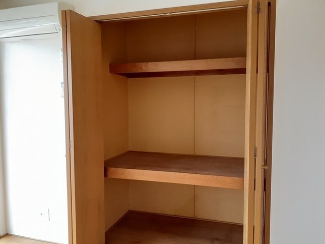 ��ʌ������s���W���ڂ̃A�p�[�g�̂��̑�