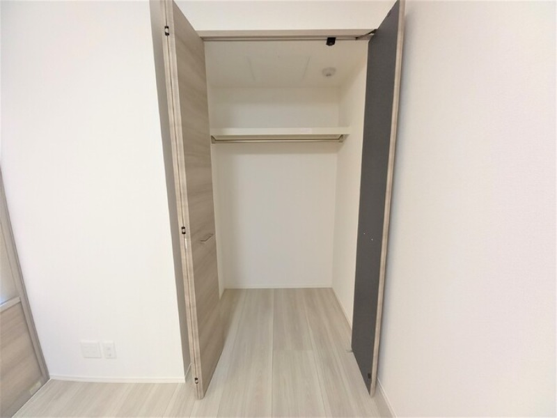 ��ʌ��z�J�s��z�J�S���ڂ̃A�p�[�g�̎��[