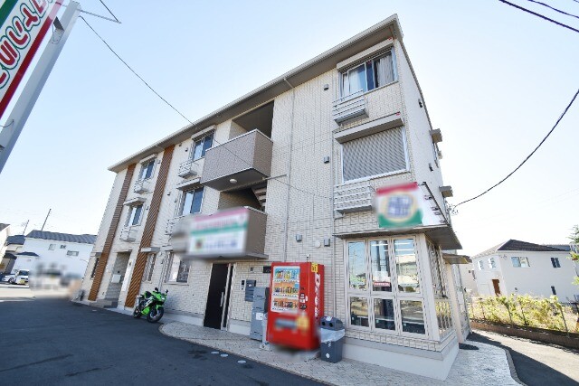 ��ʌ�����s�厚��J�{��719-1�̃A�p�[�g�̌����O��