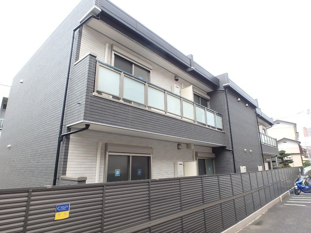 ��ʌ��������܎s�����扺�����U����19-2�̃A�p�[�g�̌����O��