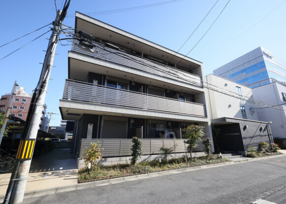 ��ʌ�����s���؂Q����27-19�̃}���V�����̌����O��