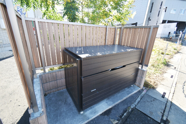 ��ʌ�����s�厚��J�{���̃A�p�[�g�̂��̑�