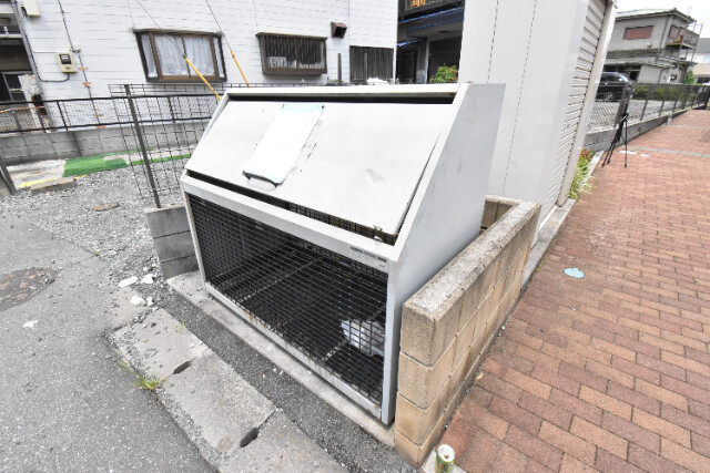 ��ʌ�����s�厚�҂̃A�p�[�g�̂��̑�